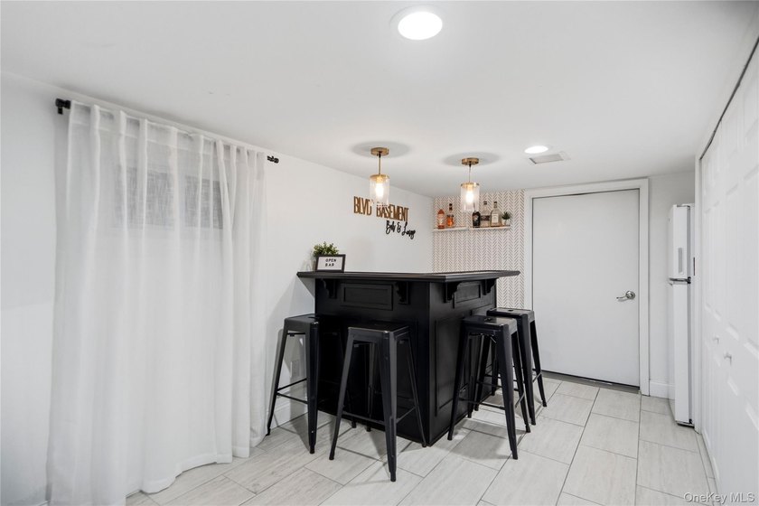 Welcome to this Beautifully Renovated Ranch-Style Home in - photo 21