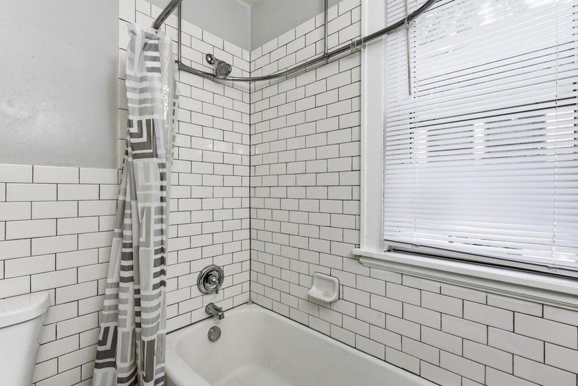 This 3-bedroom, 2-bath home with a detached 2-car garage is full - photo 13