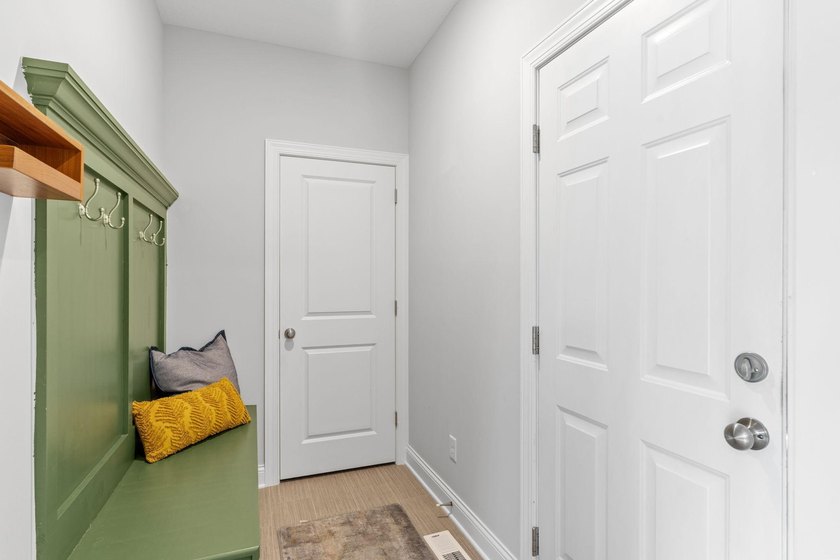Don't miss your opportunity to secure this good-as-new - photo 28