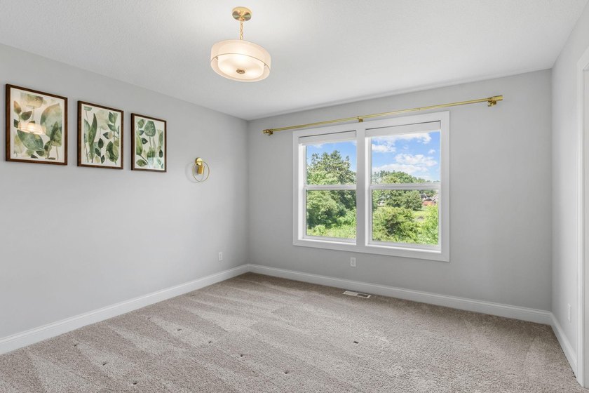Don't miss your opportunity to secure this good-as-new - photo 32