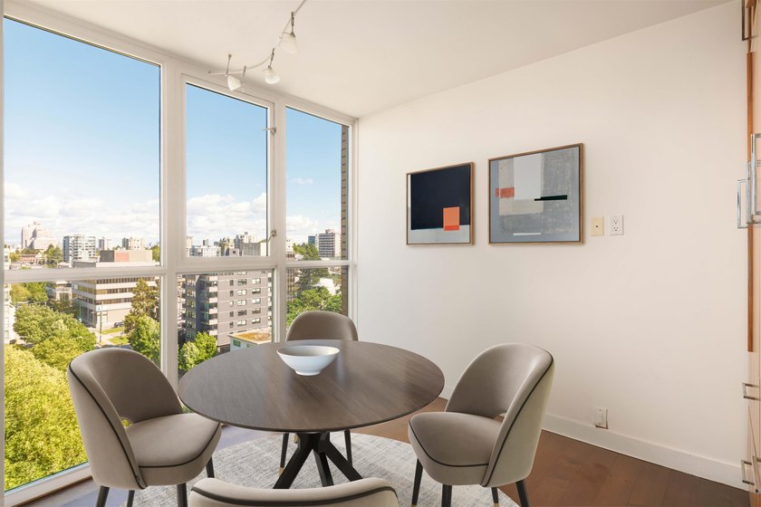 Hennessy House, a truly exceptional penthouse residence in the - photo 8