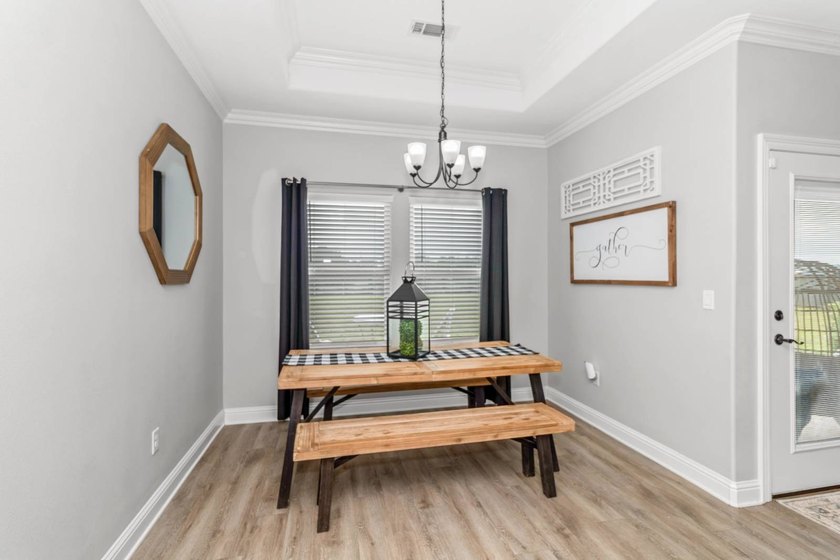 Take a look at this like-new, 3-bedroom, 2-bath home with an - photo 3