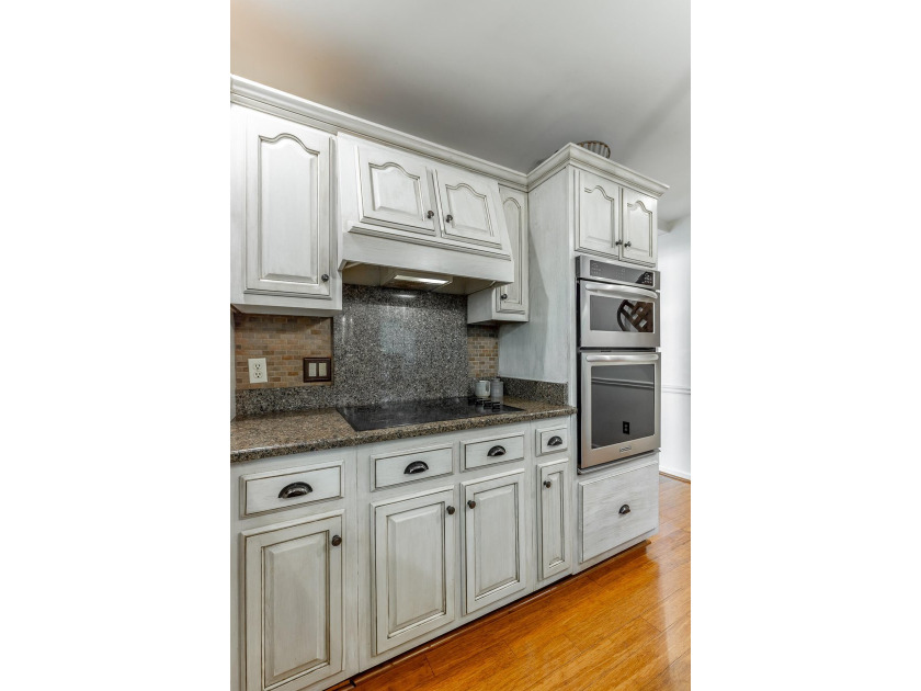 Waterfront Living at Its Finest on Soddy Lake Experience the - photo 7