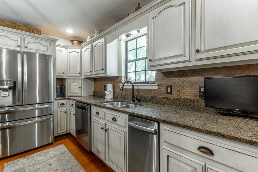 Waterfront Living at Its Finest on Soddy Lake Experience the - photo 10