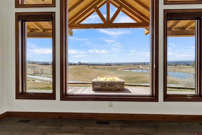 VIEWS, VIEWS, VIEWS! Experience luxury villa living at it's - photo 15
