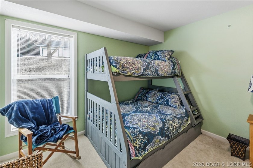 Experience Lake of the Ozarks living at its finest in this - photo 26