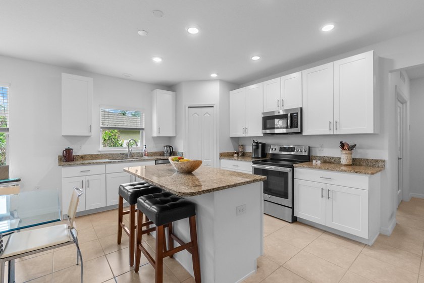 Welcome to this move-in ready 3-bedroom, 2-bath home offering - photo 3