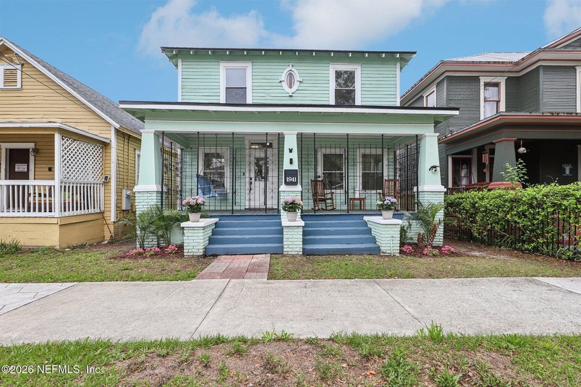 Set in the heart of Springfield's Historic District, this - photo 2