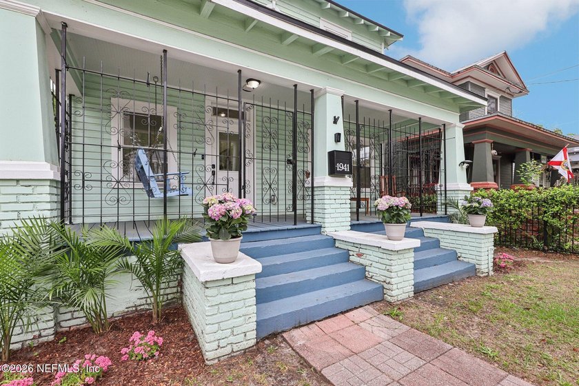 Set in the heart of Springfield's Historic District, this - photo 3