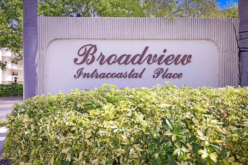 300 Intracoastal Place 403 - photo 2