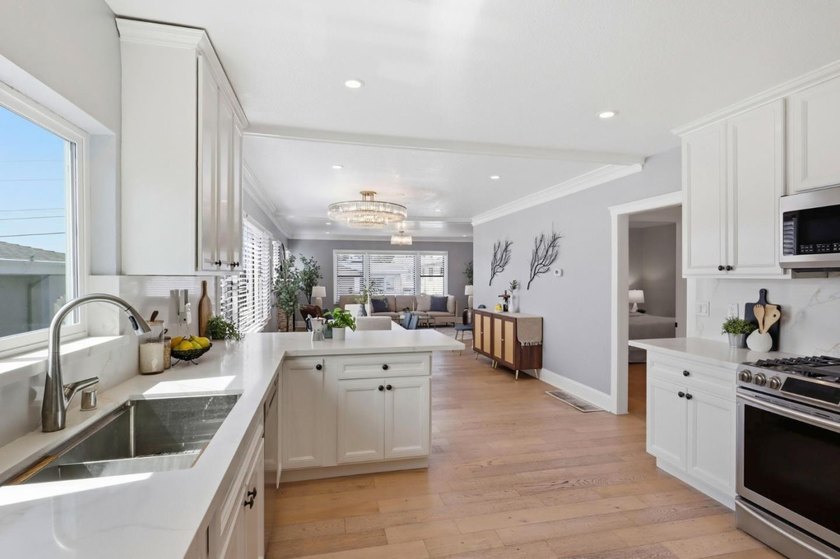 Welcome to this incredible 4 bedroom/3-full bath; 2,139 sq ft - photo 16
