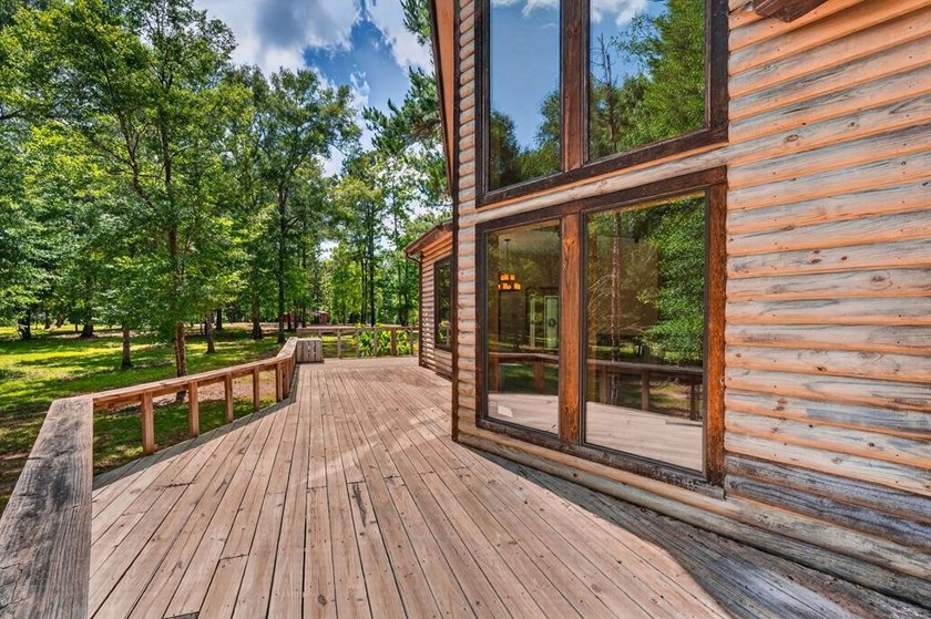 Escape to your own private East Texas retreat on 45.62 acres! - photo 24