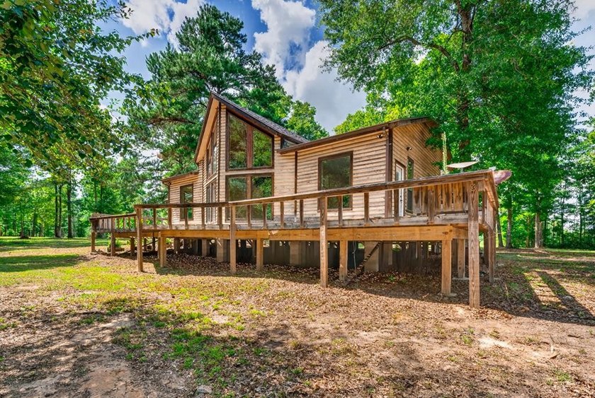 Escape to your own private East Texas retreat on 45.62 acres! - photo 27