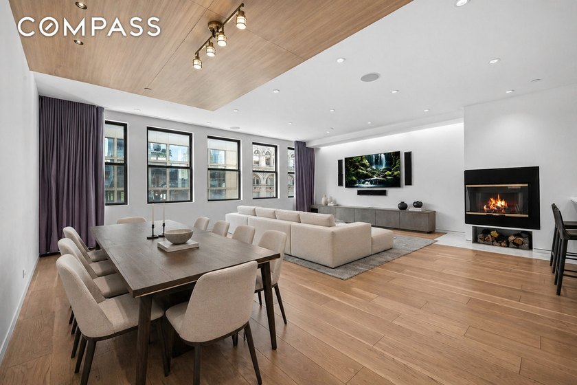 Welcome to this exceptional level of downtown living at 133 West - photo 2