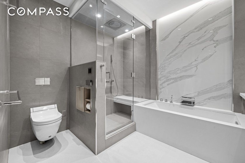 Welcome to this exceptional level of downtown living at 133 West - photo 10