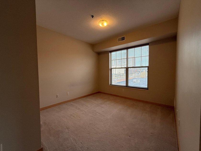 Experience effortless condo living in the heart of Prospect Park - photo 16