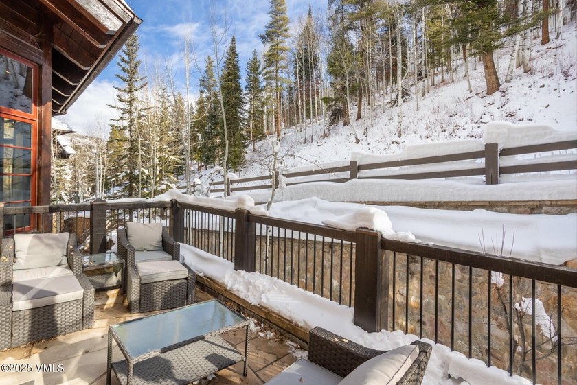 Nestled within the coveted Village Walk, in the iconic Beaver - photo 21