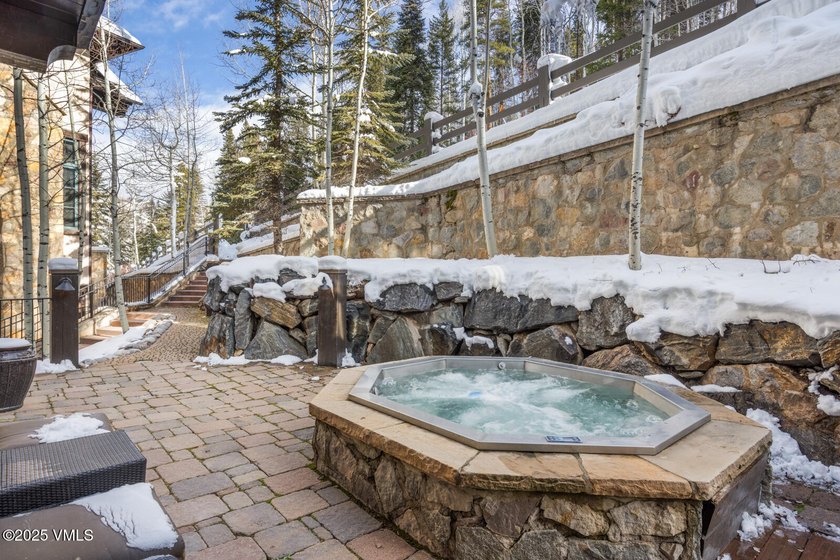 Nestled within the coveted Village Walk, in the iconic Beaver - photo 35