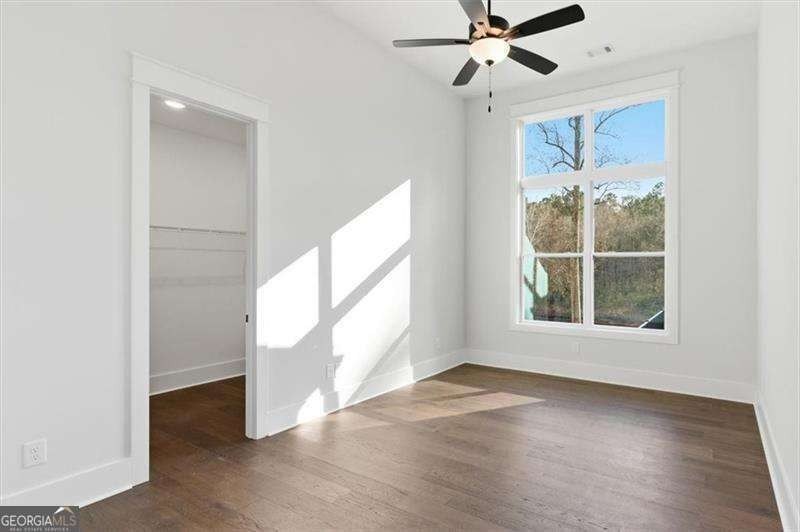 Nestled directly on the banks of the Etowah River, this - photo 34