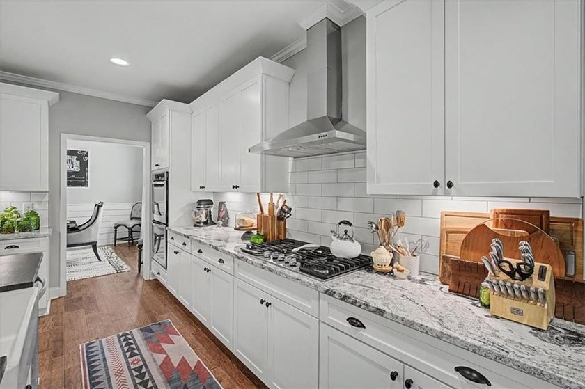Step into the home-and lifestyle-you've been dreaming of. This - photo 20