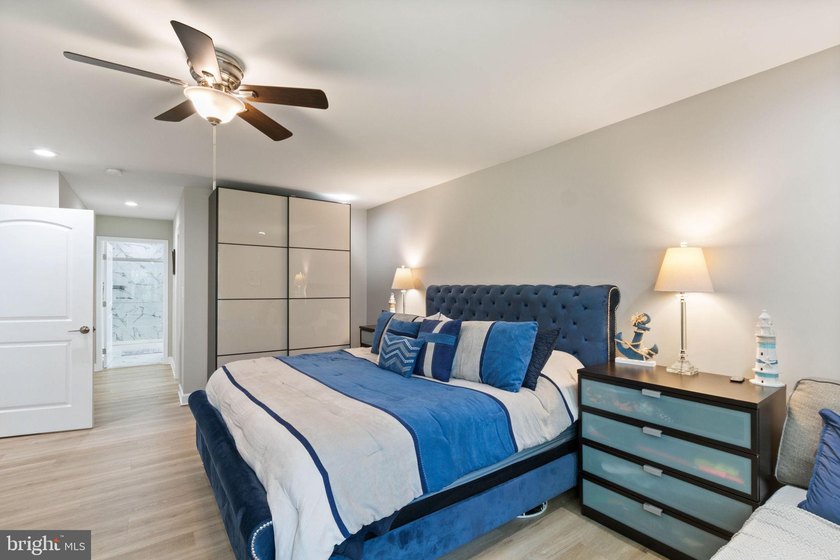 Welcome home to 1906 Lakeview Parkway, a like-new one level - photo 21