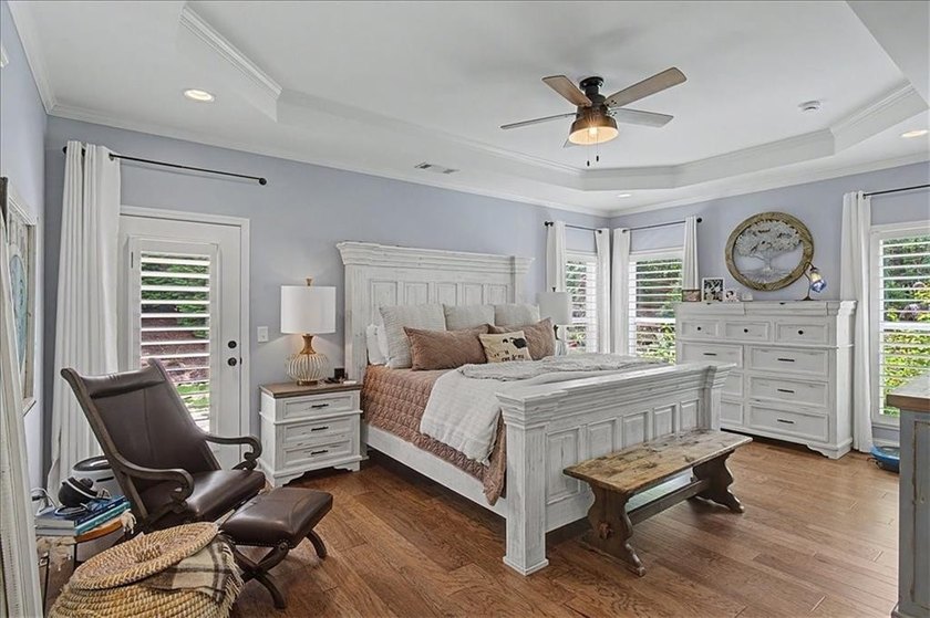 Step into the home-and lifestyle-you've been dreaming of. This - photo 28