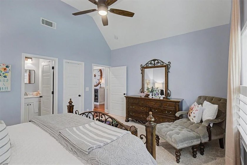 Step into the home-and lifestyle-you've been dreaming of. This - photo 34
