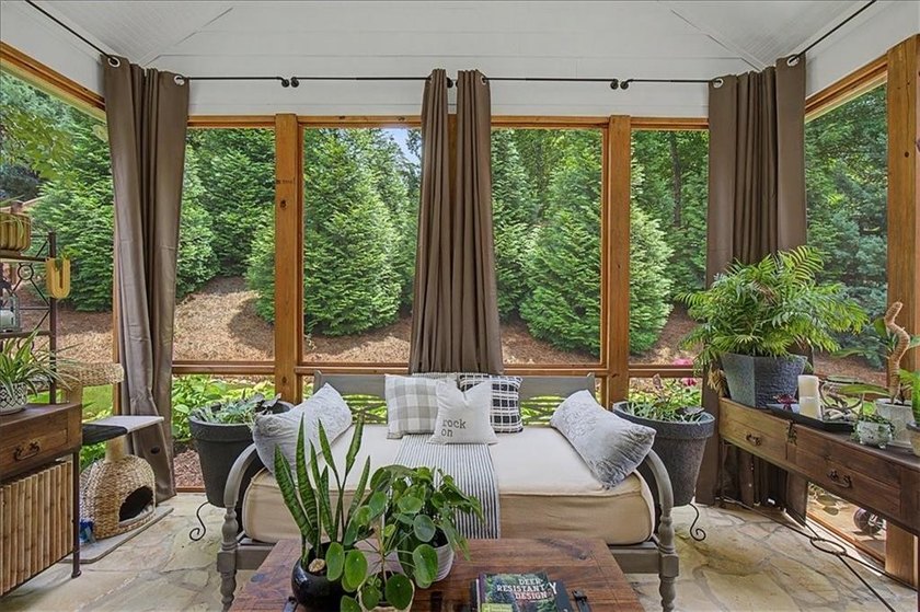 Step into the home-and lifestyle-you've been dreaming of. This - photo 47