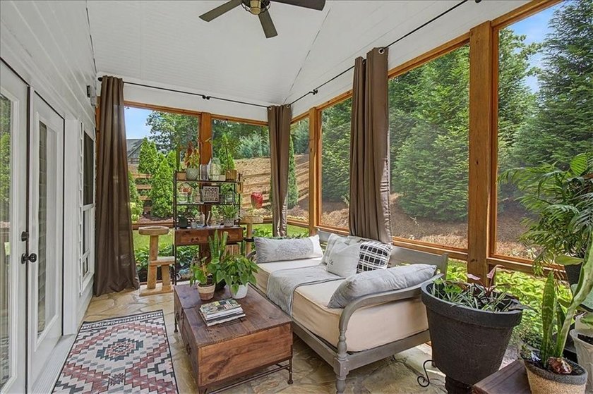 Step into the home-and lifestyle-you've been dreaming of. This - photo 48