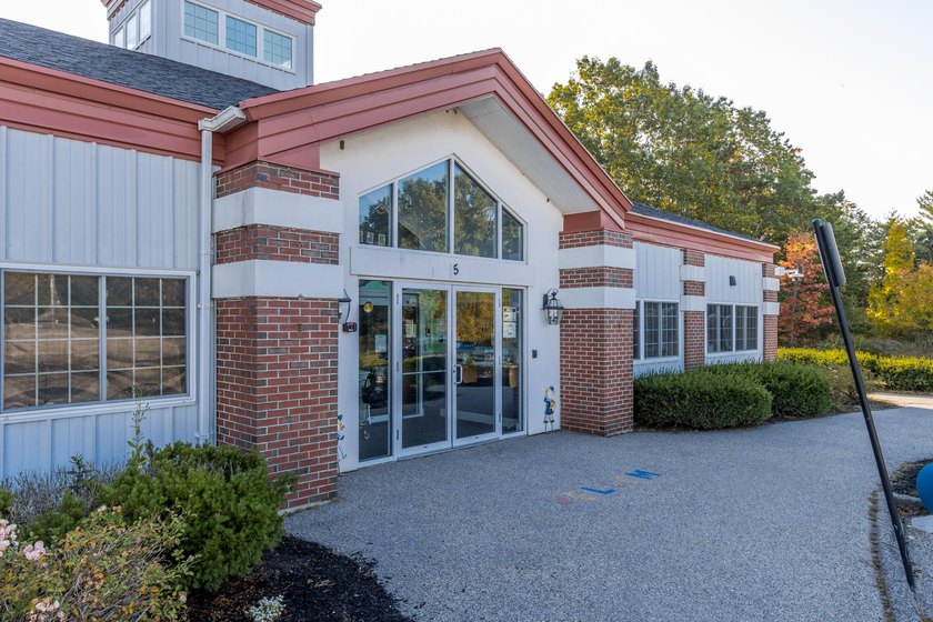 NEWLY BUILT IN 2004 AS A TODDLE INN NURSERY SCHOOL PRESENTLY - photo 8