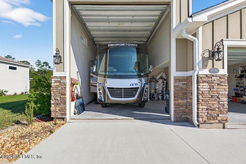 Welcome to this stunning 3 Bedroom + Study, 2.5 Bath home where - photo 6