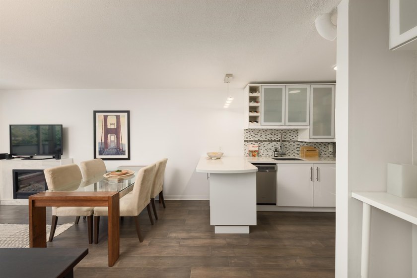 Beautifully renovated 1-bedroom home offers an exceptionally - photo 5