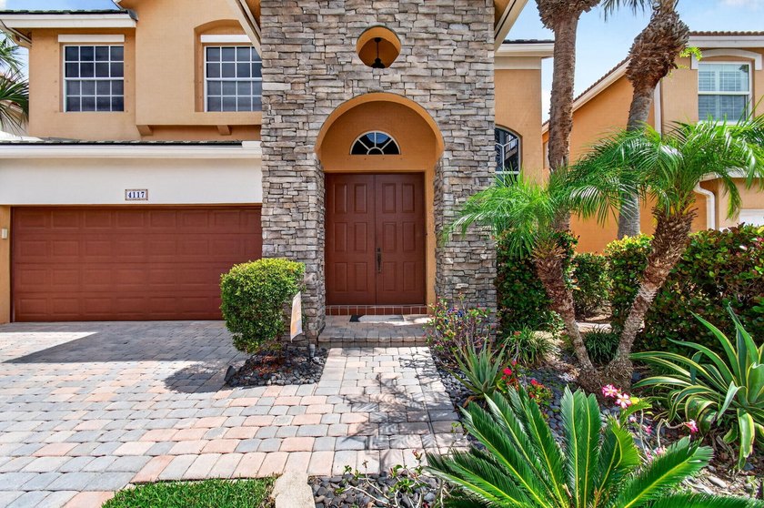 Tucked away on one of the most desirable lots in The Vineyards - photo 4