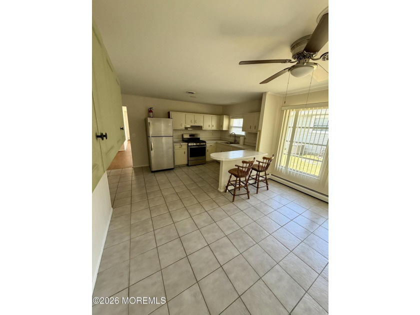 Welcome to 38 Grenada Street in the desirable Holiday City - photo 12
