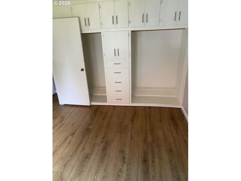 Remodeled 4 Plex On Oregon Coast! This 4 Plex features 4 - photo 12
