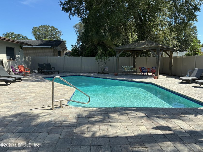 Amazing inground pool area with pavers, wired gazebo &amp; stately - photo 4