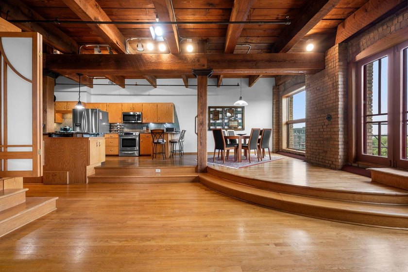 What a special property in the Itasca Lofts. Years ago, it was - photo 20