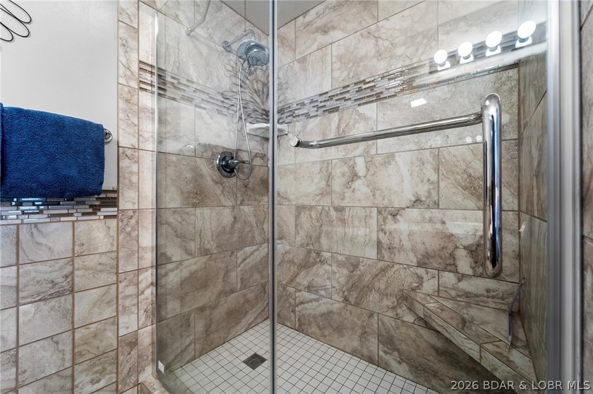 Amazing Lakefront Condo in Highly Desirable Bristol Bay! Welcome - photo 21