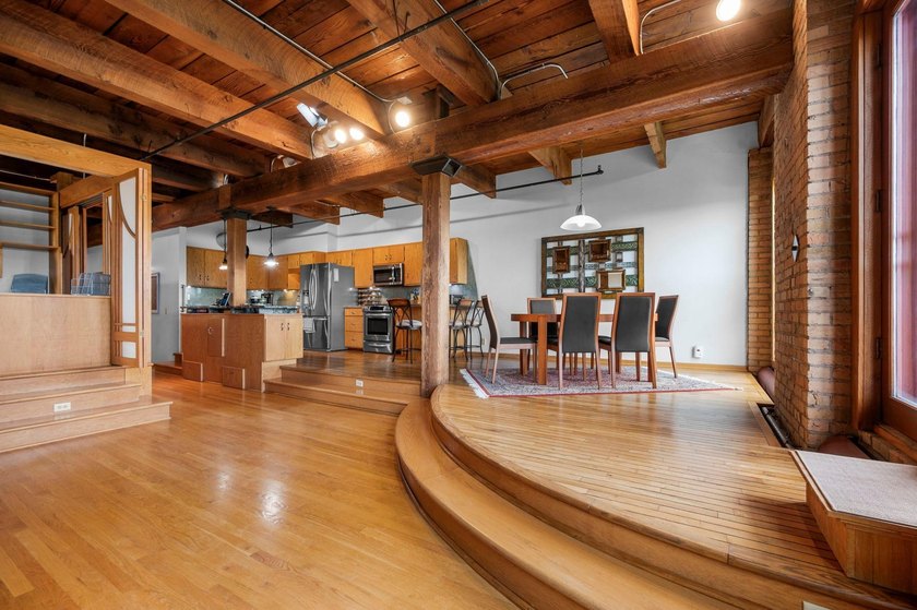 What a special property in the Itasca Lofts. Years ago, it was - photo 22