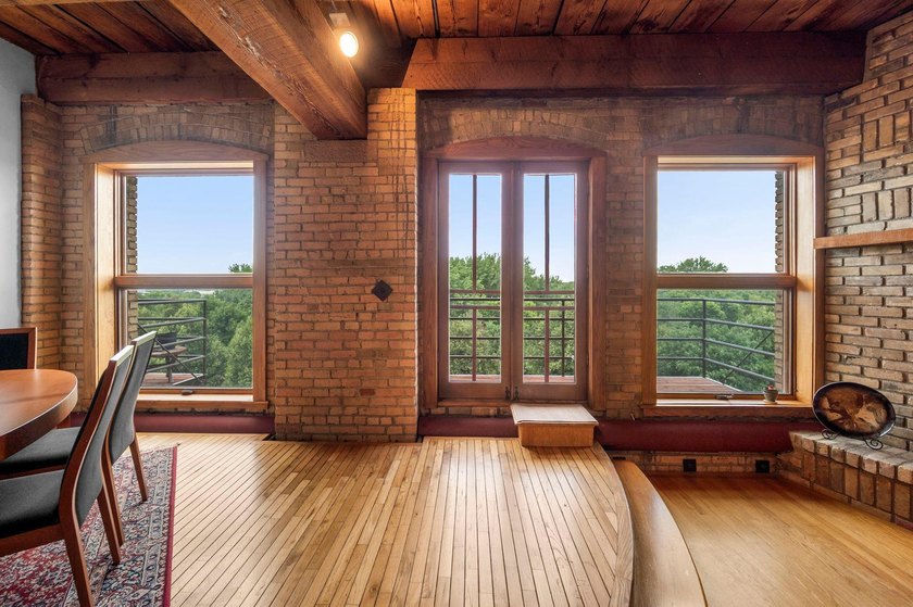 What a special property in the Itasca Lofts. Years ago, it was - photo 27