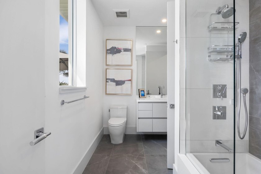 Experience unparalleled coastal luxury at The Sting Residence - photo 32