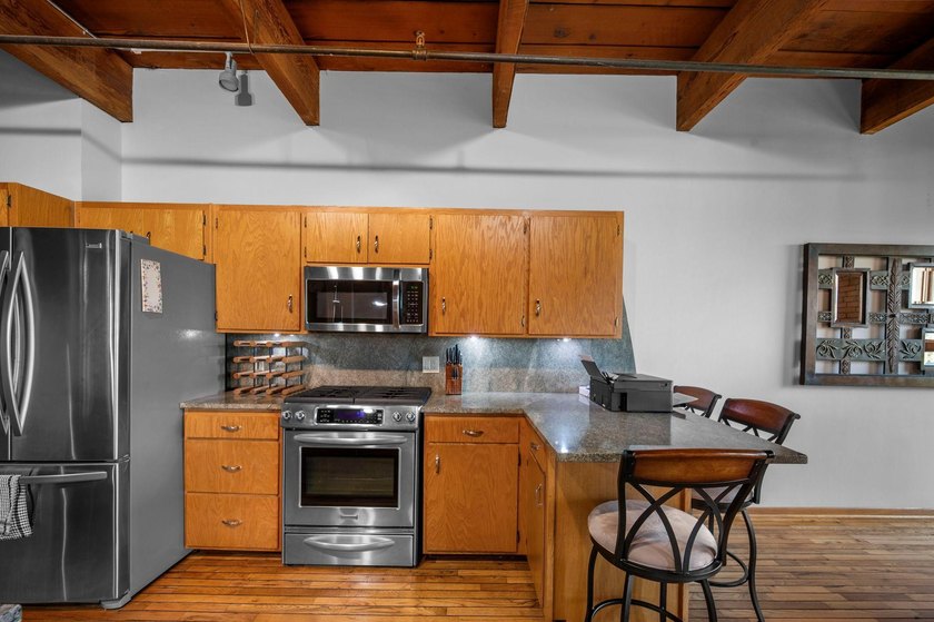 What a special property in the Itasca Lofts. Years ago, it was - photo 36