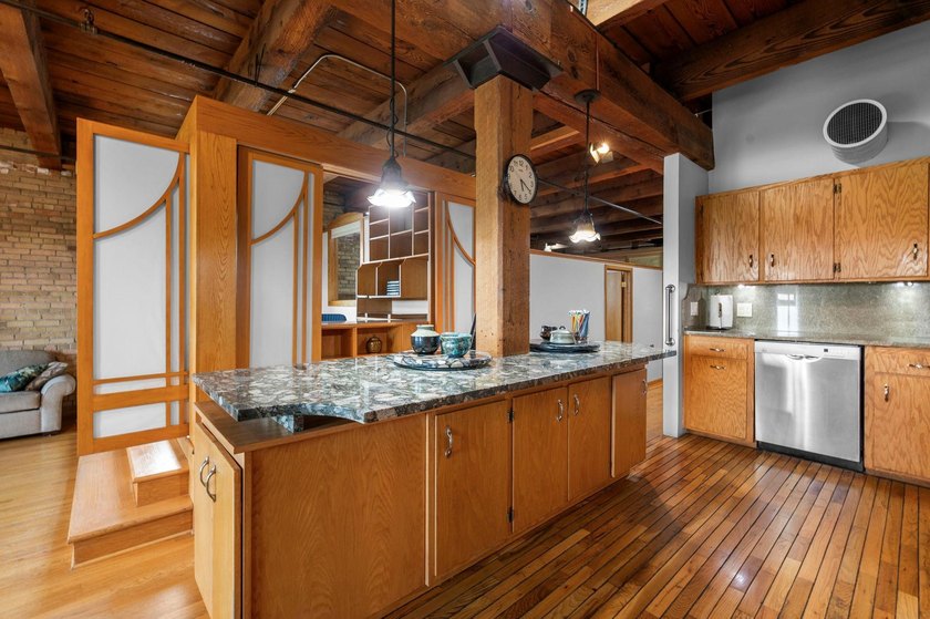 What a special property in the Itasca Lofts. Years ago, it was - photo 38