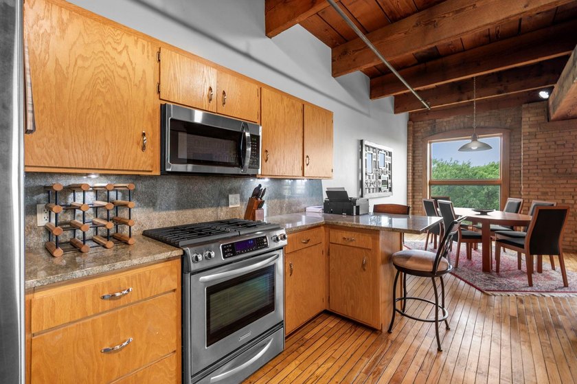 What a special property in the Itasca Lofts. Years ago, it was - photo 42