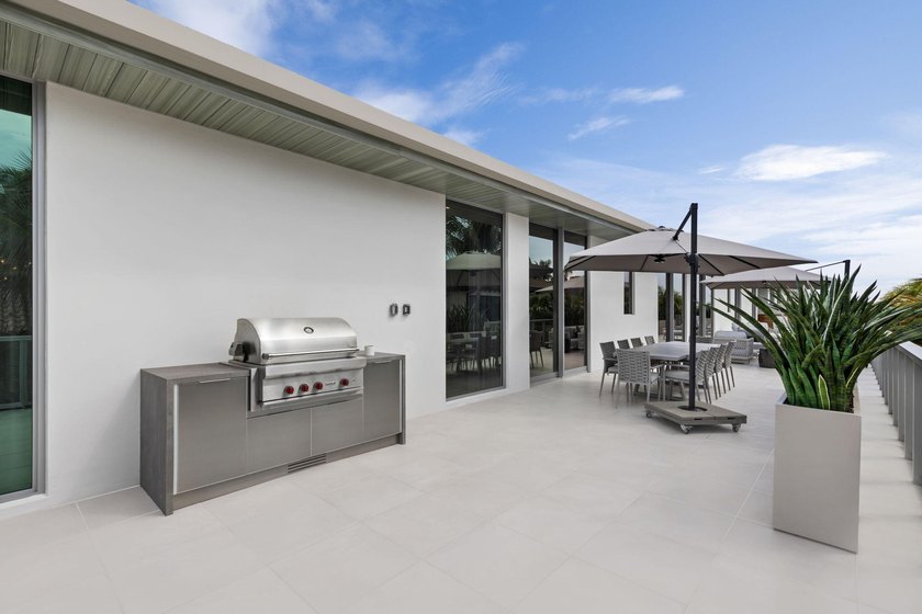 Experience unparalleled coastal luxury at The Sting Residence - photo 47