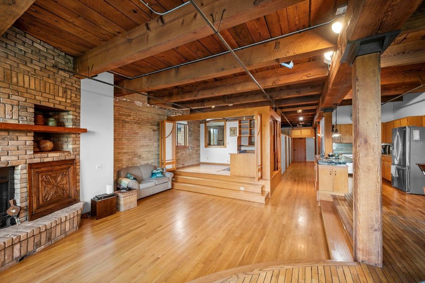 What a special property in the Itasca Lofts. Years ago, it was - photo 52