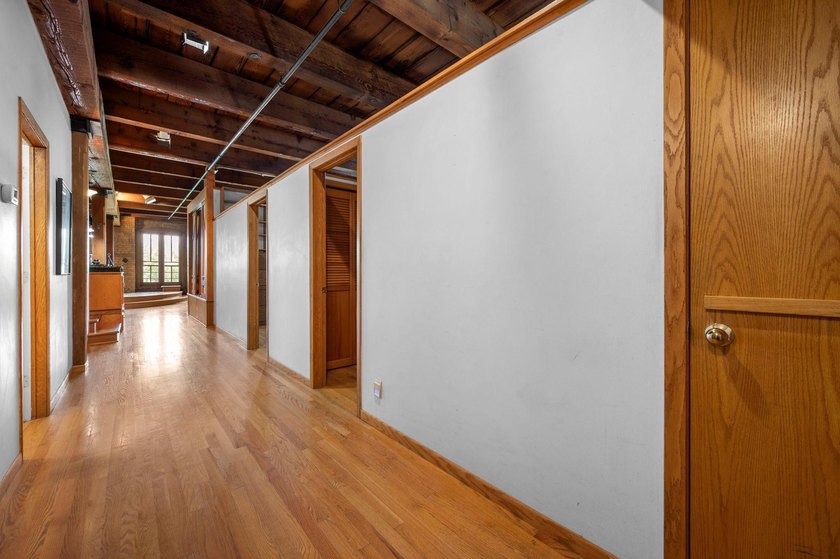 What a special property in the Itasca Lofts. Years ago, it was - photo 54