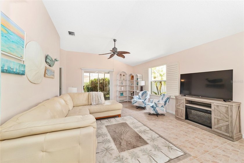 Under contract-accepting backup offers. ***PRICE REDUCTION*** - photo 11