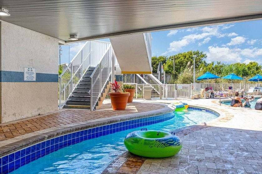 1BR/1BA oceanfront unit in one of the most sought-after - photo 21