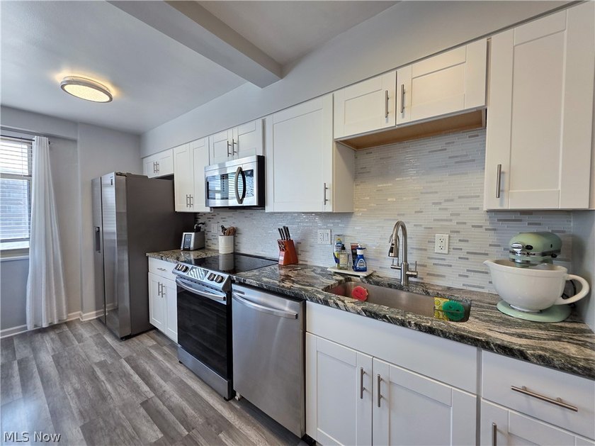 Experience effortless waterfront living in this beautifully - photo 11